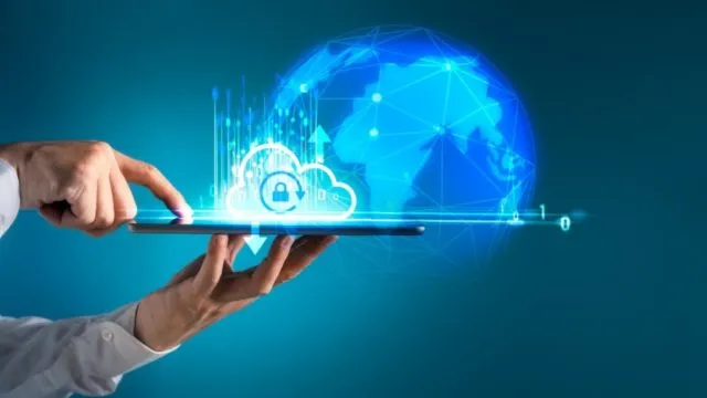 Related to cloud public, privé, hybride : quelles différences ?